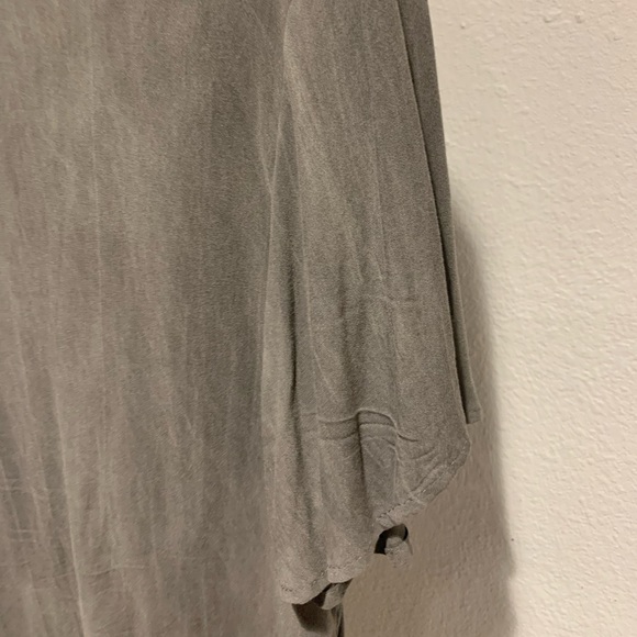 Grey Ruffle Top - Picture 4 of 4